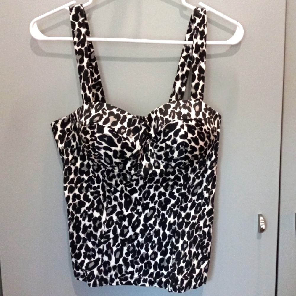 Charlotte Russe size Large Boustier.